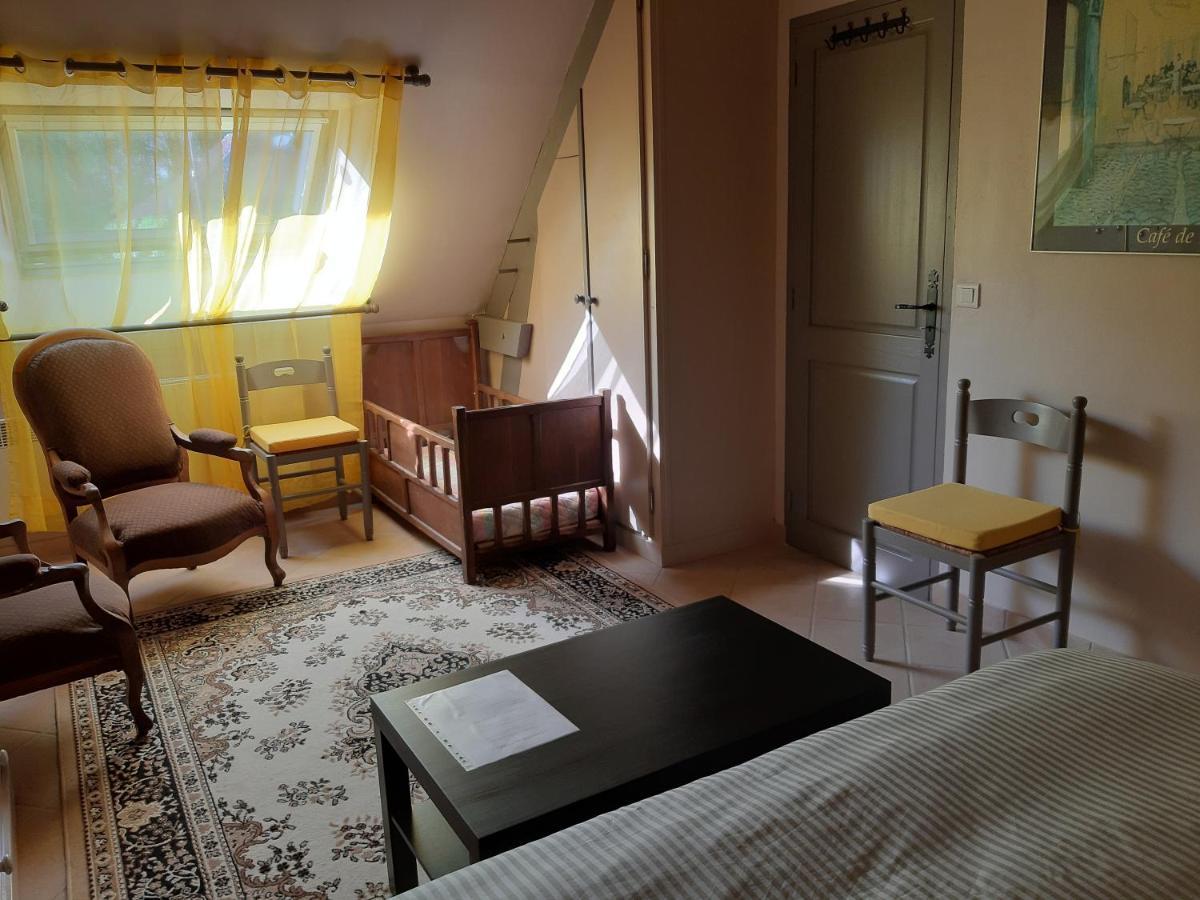 Rouvres  La Grange Des Lisieres B&B 외부 사진